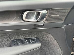 Volvo  Recharge Twin Pure Electric AWD Ultimate LED