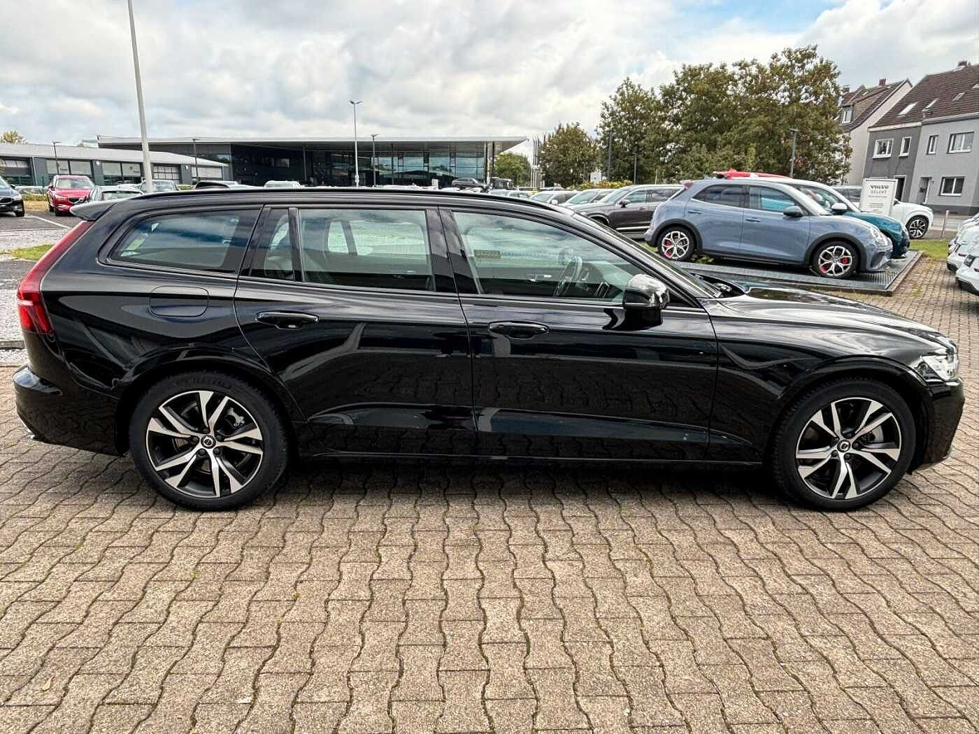 Volvo  T6 Twin Engine AWD R Design Plug-In Navi/SHD