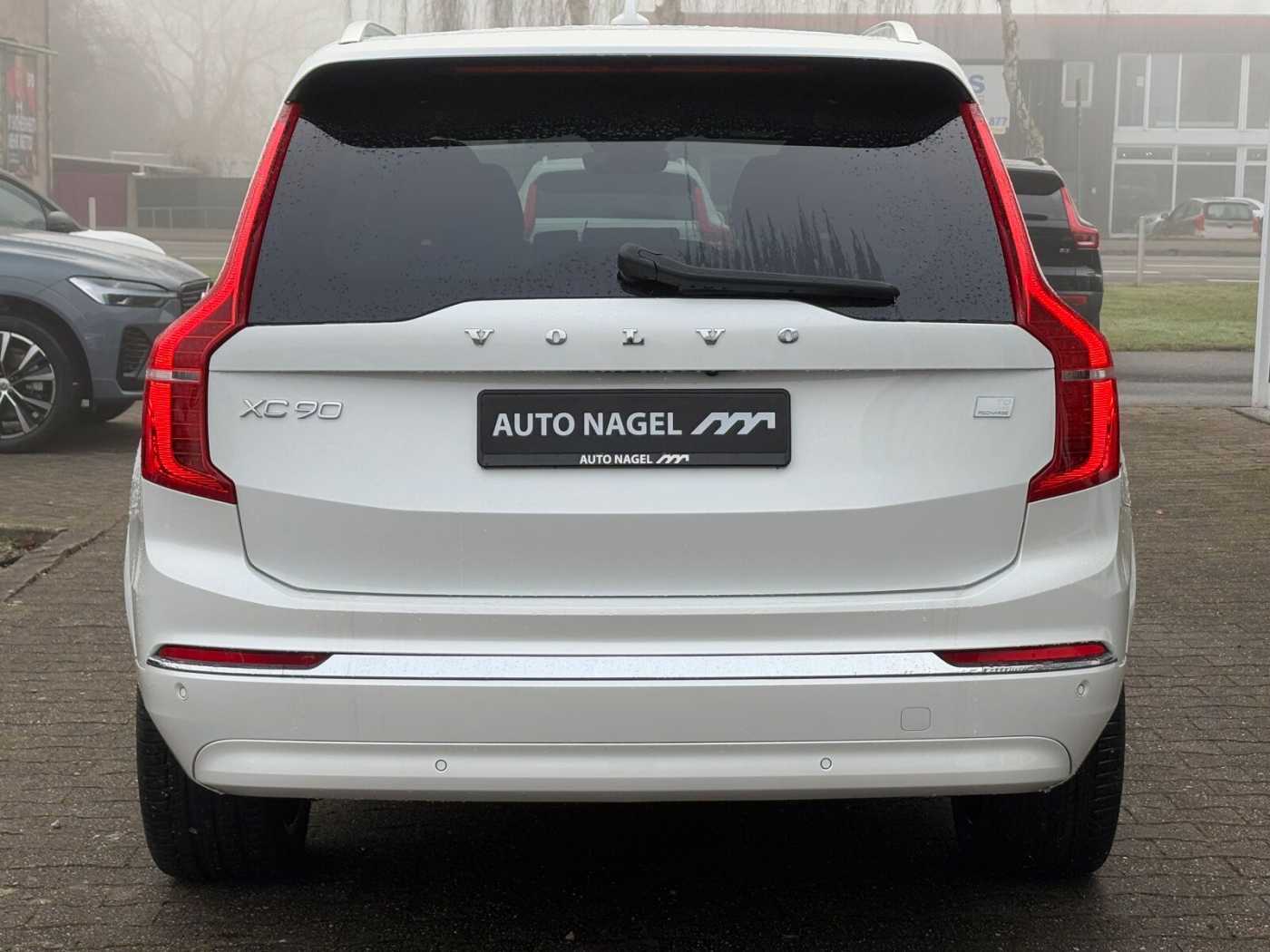 Volvo  Recharge T8 Plus Bright PANO|