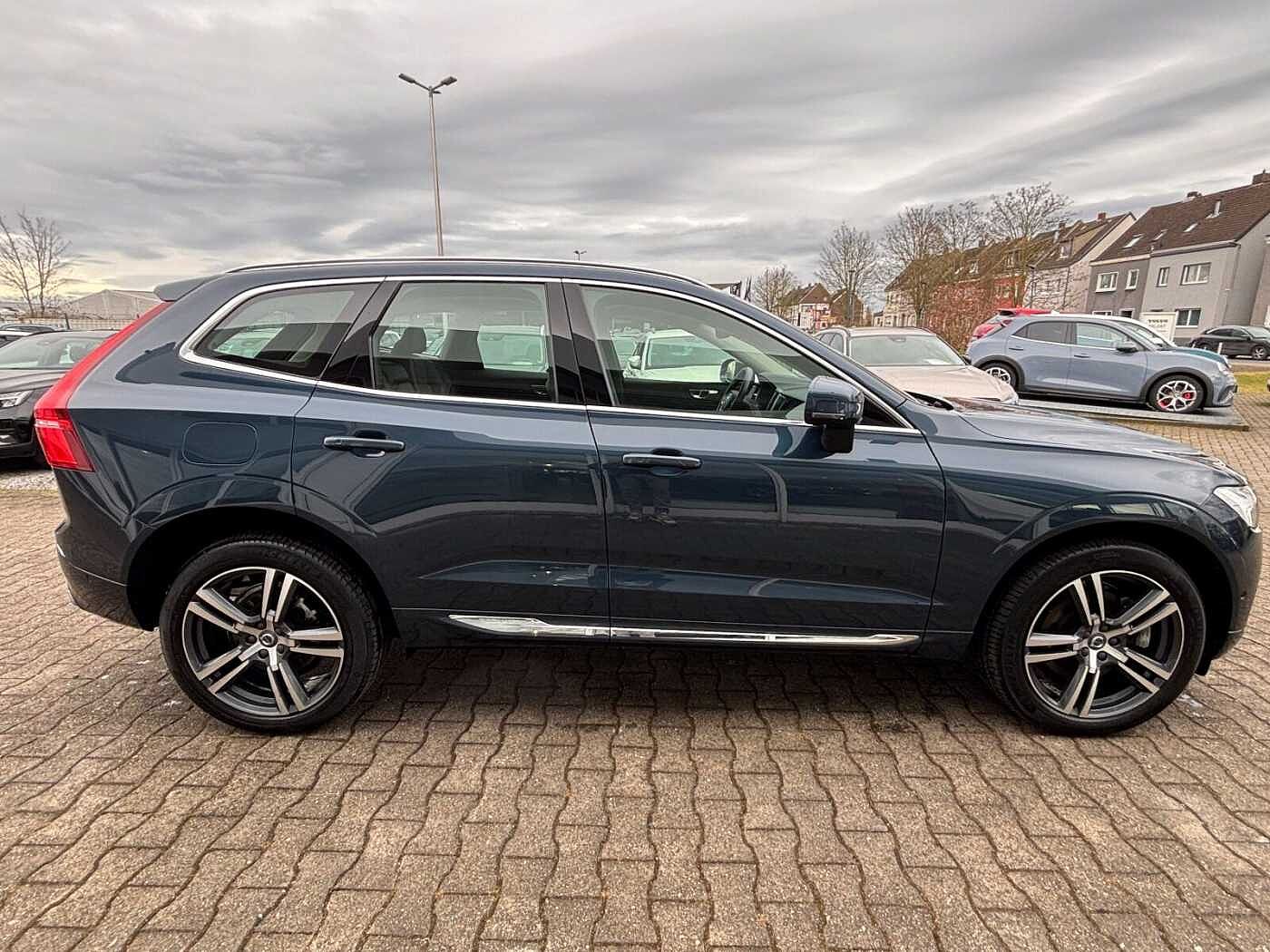 Volvo  T8 AWD Inscription Plug-In Navi/SHD/Autom. /