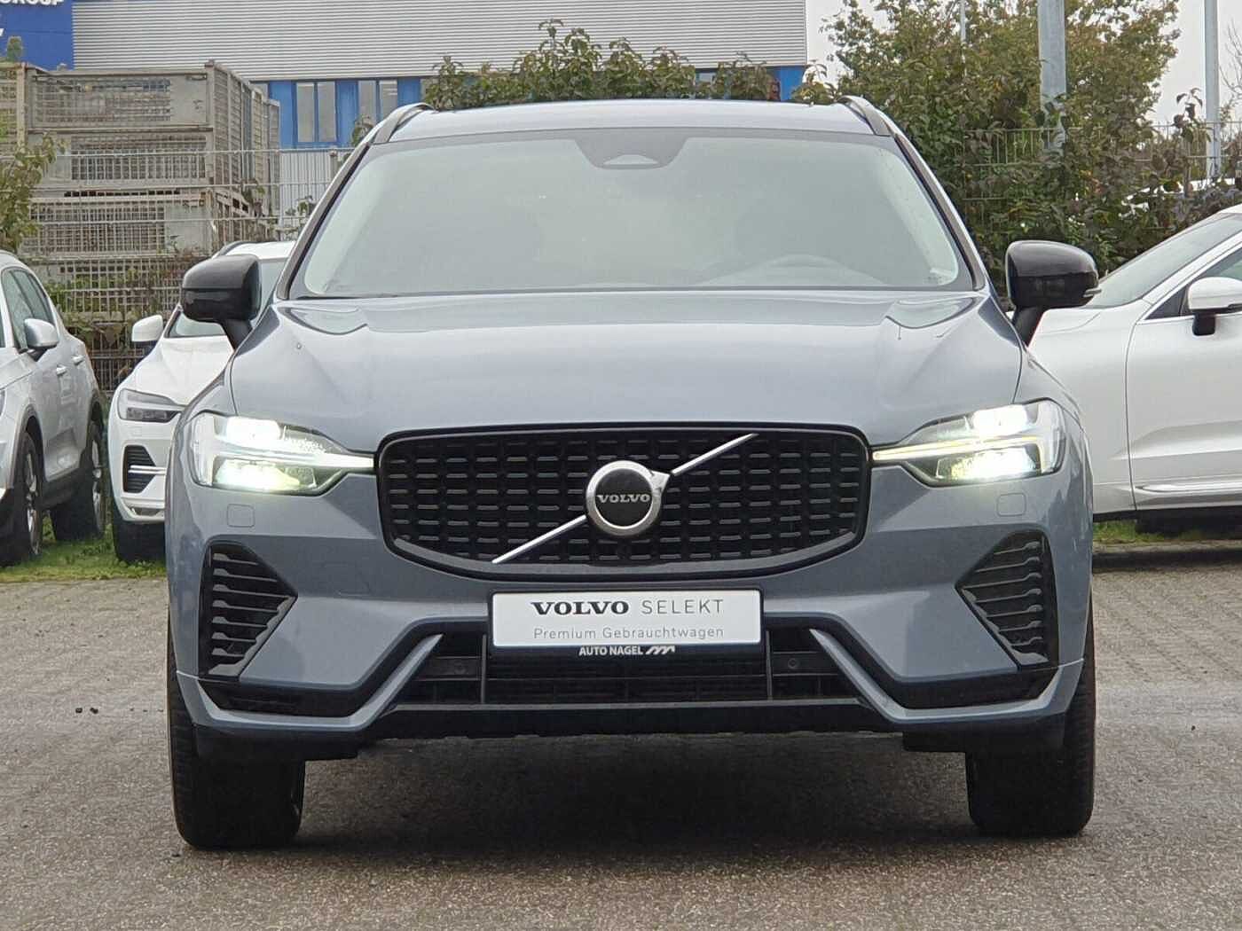 Volvo  Recharge T8 Plus Dark PANO | STANDH | LED