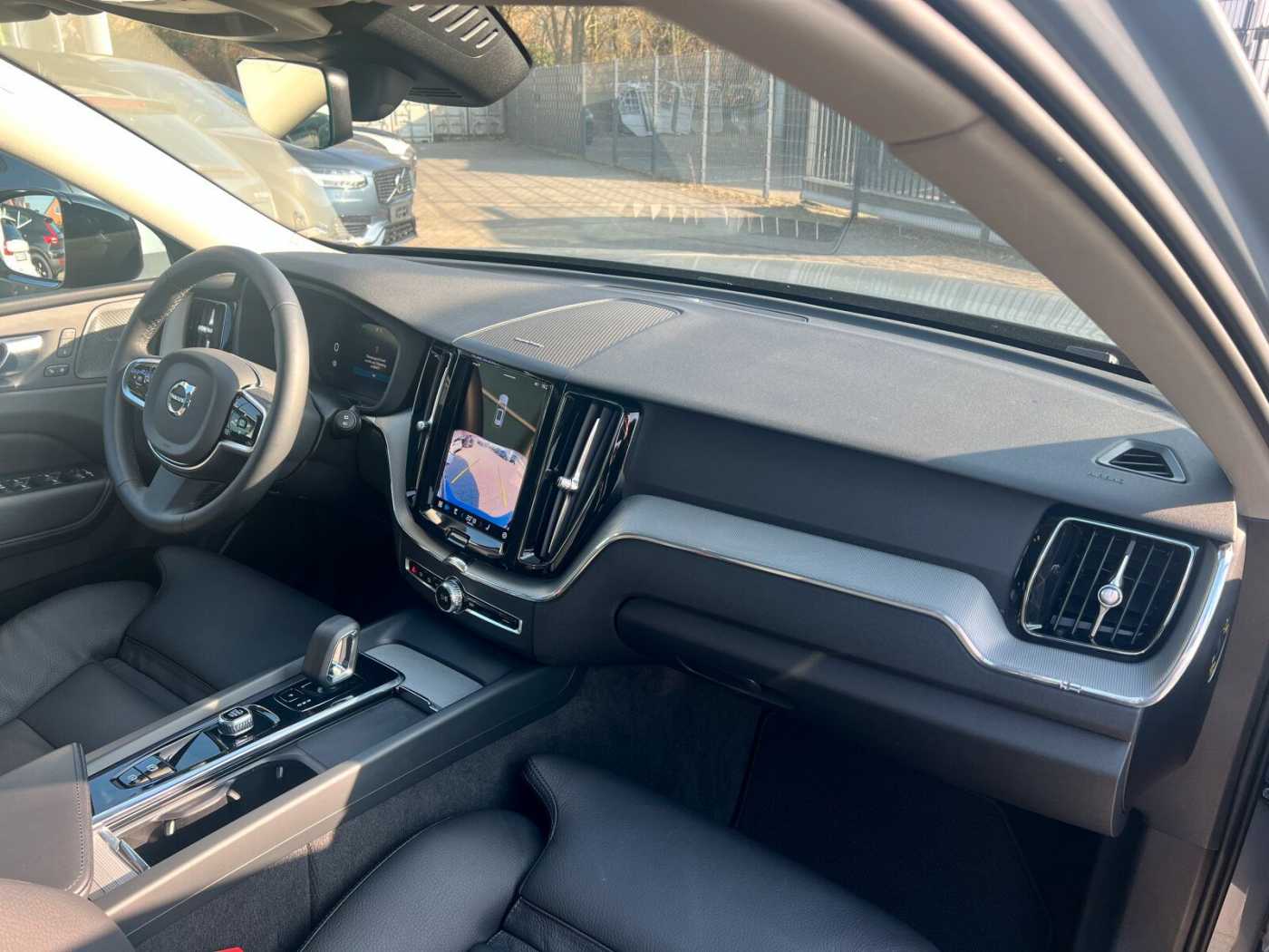 Volvo  Recharge T6 Plus Dark H&K SOUND|LENKRADHEIZ