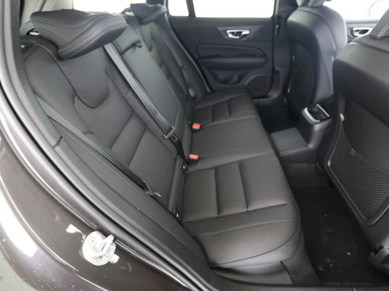 Volvo  Recharge T6 Plus Bright 19'||WINTER|LICHT|A