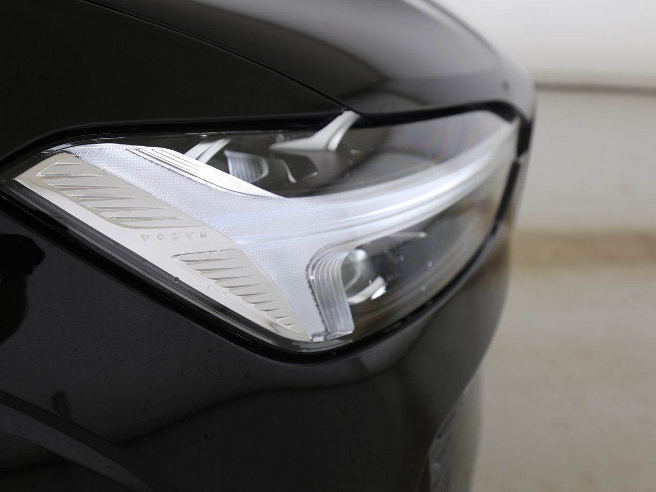 Volvo  Recharge T8 Plus Black Edition PANO|HEAD UP