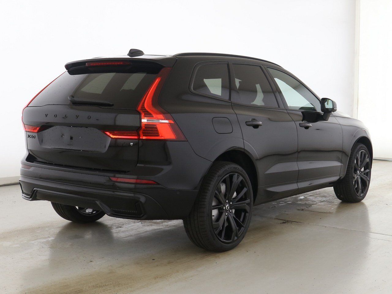 Volvo  Recharge T8 Plus Black Edition PANO|HEAD UP