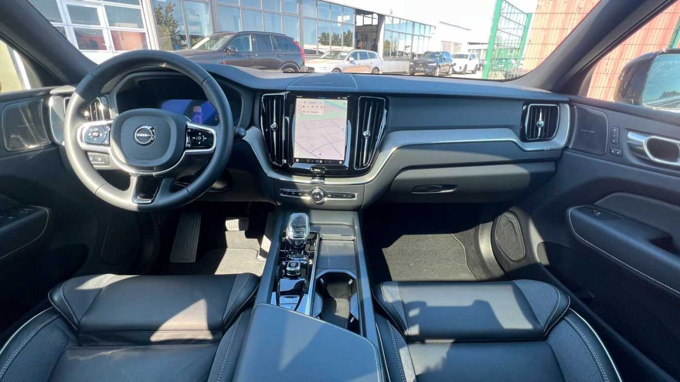 Volvo  Recharge T8 Plus Black Edition PANO|HEAD UP