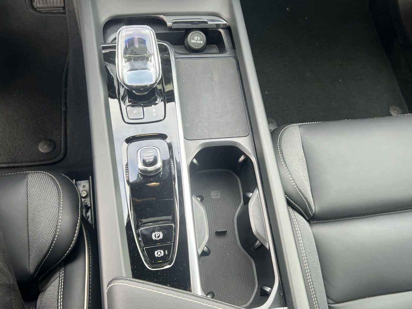 Volvo  Recharge T8 Plus Black Edition PANO|HEAD UP