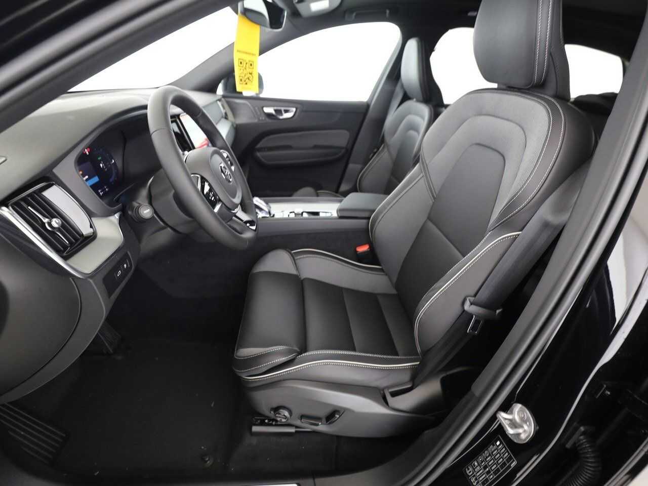 Volvo  Recharge T8 Plus Black Edition PANO|HEAD UP