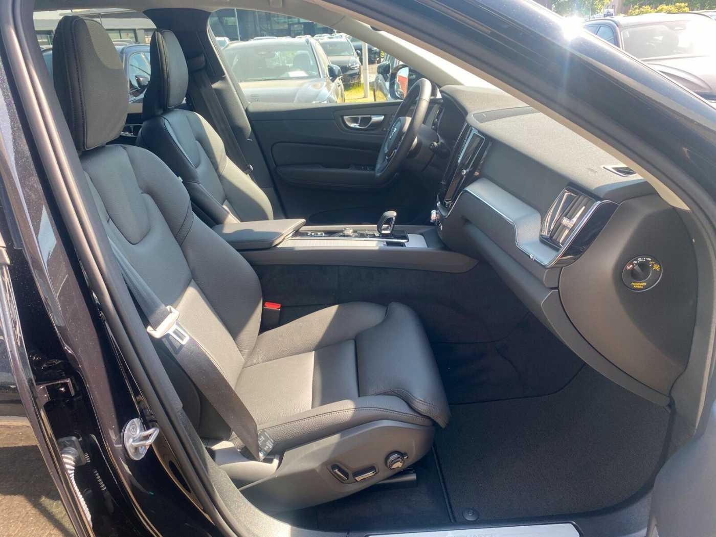 Volvo  Recharge T6 Plus Bright AHK|HK|FLED|PANO|