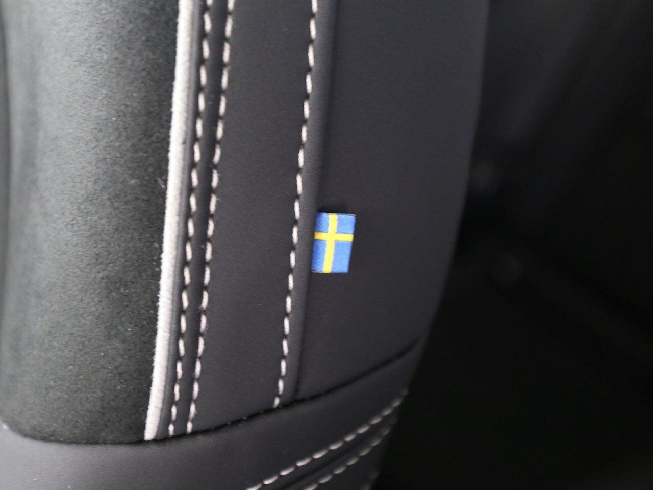 Volvo  B3 Autom. Core CONNECT|el. SITZ|LED|