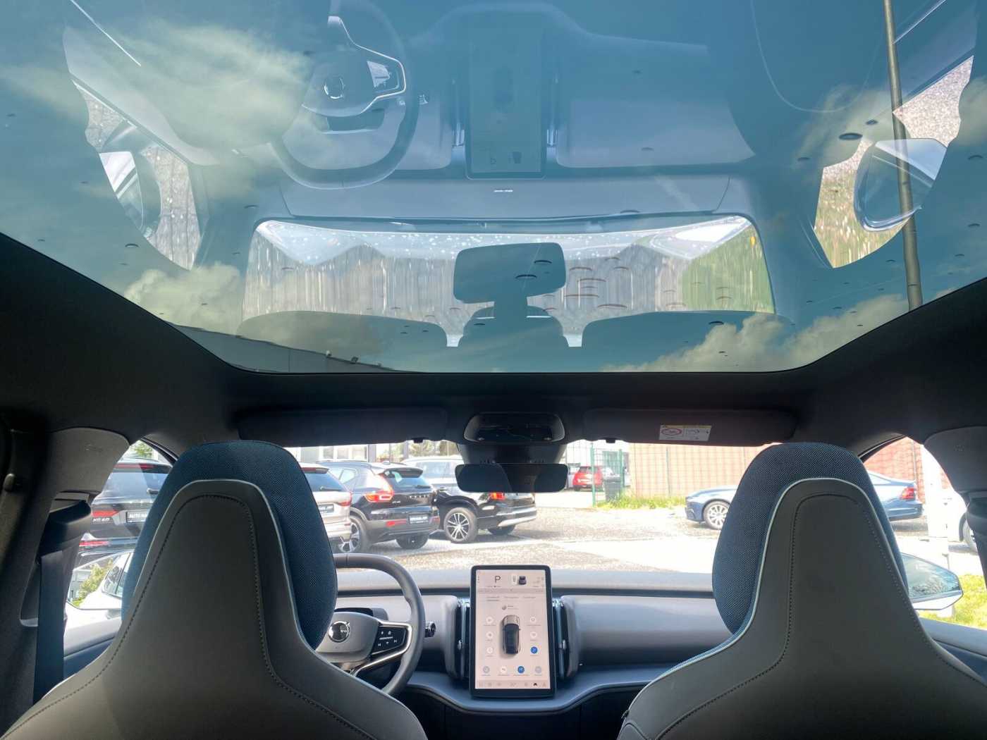 Volvo  Extended Range Ultra PANO|LED