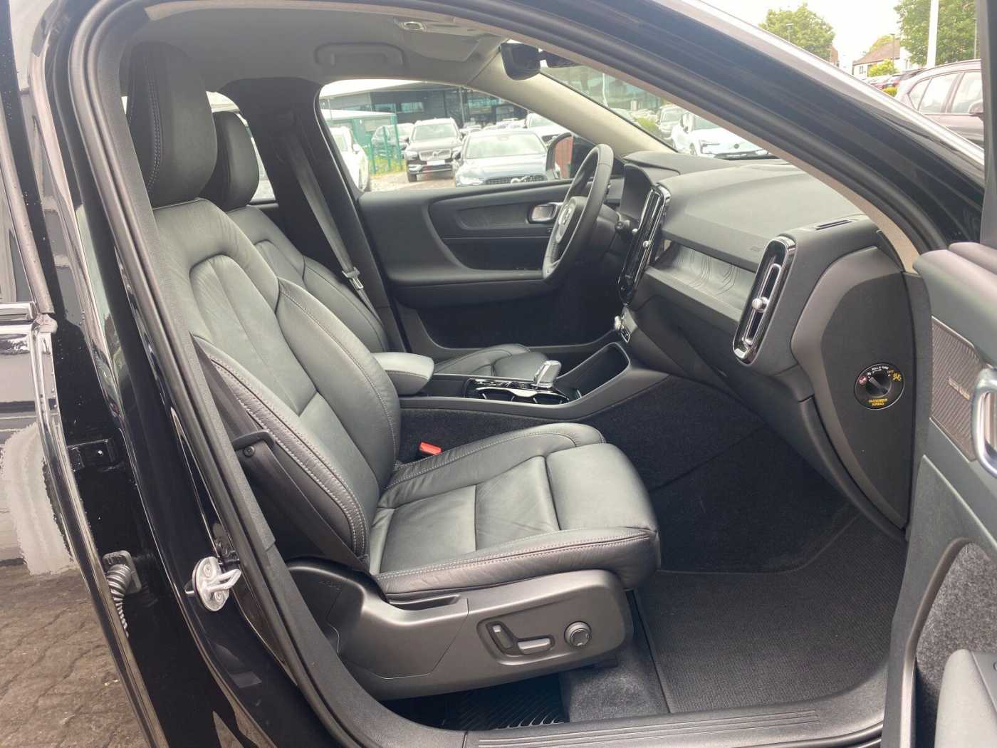 Volvo  T5 Plus Dark Plug-In Navi/Keyless-Start/Autom.