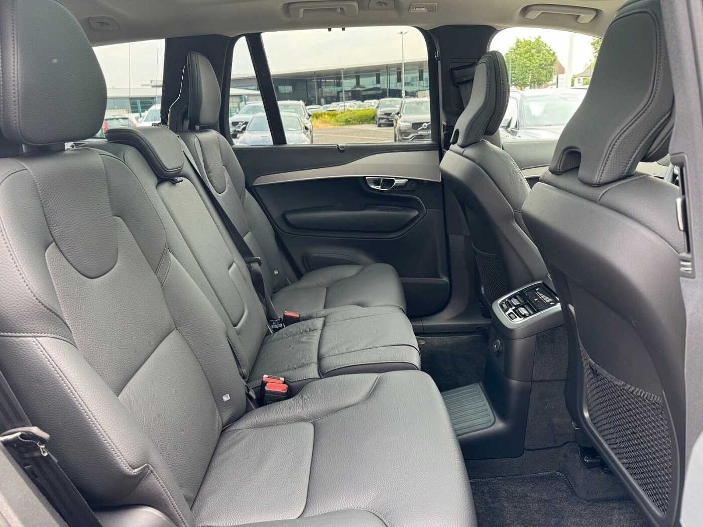 Volvo  Recharge T8 Plus Bright