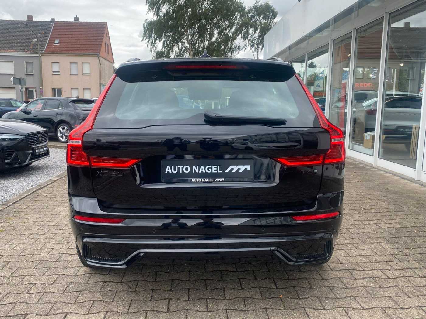 Volvo  Recharge T6 Plus Black Edition FLED|HK|21'|