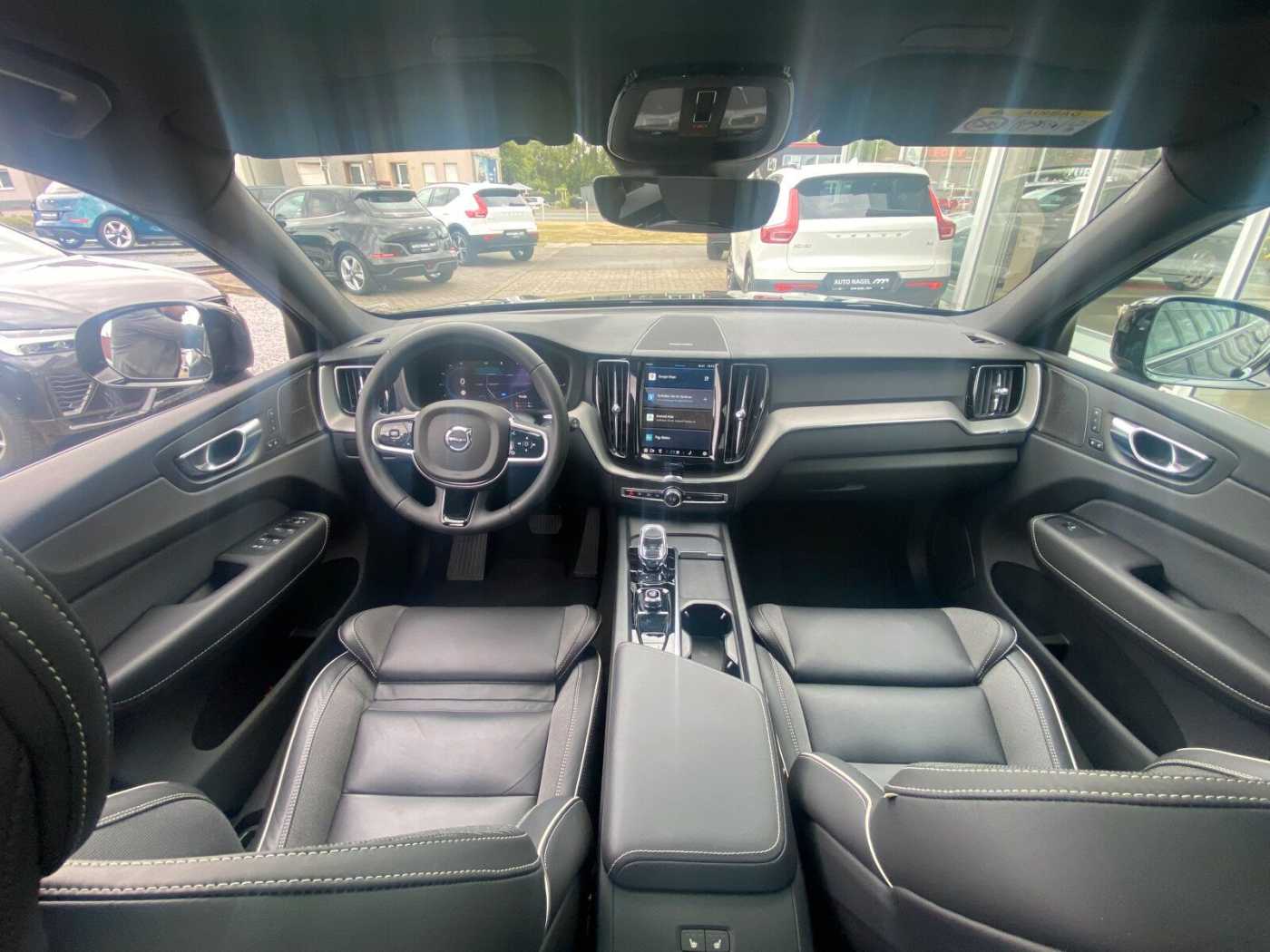 Volvo  Recharge T6 Plus Black Edition FLED|HK|21'|