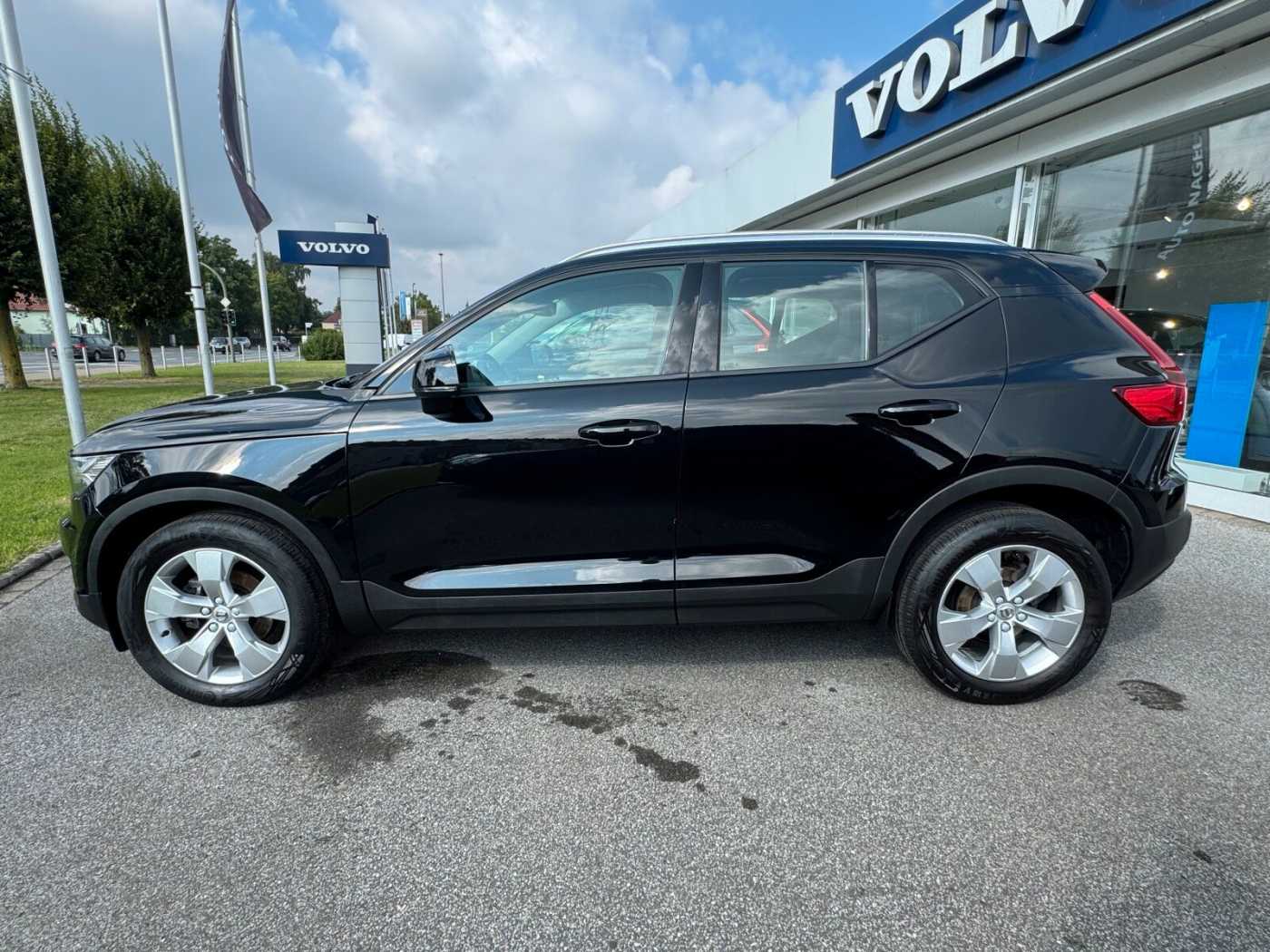 Volvo  T3 Momentum Pro