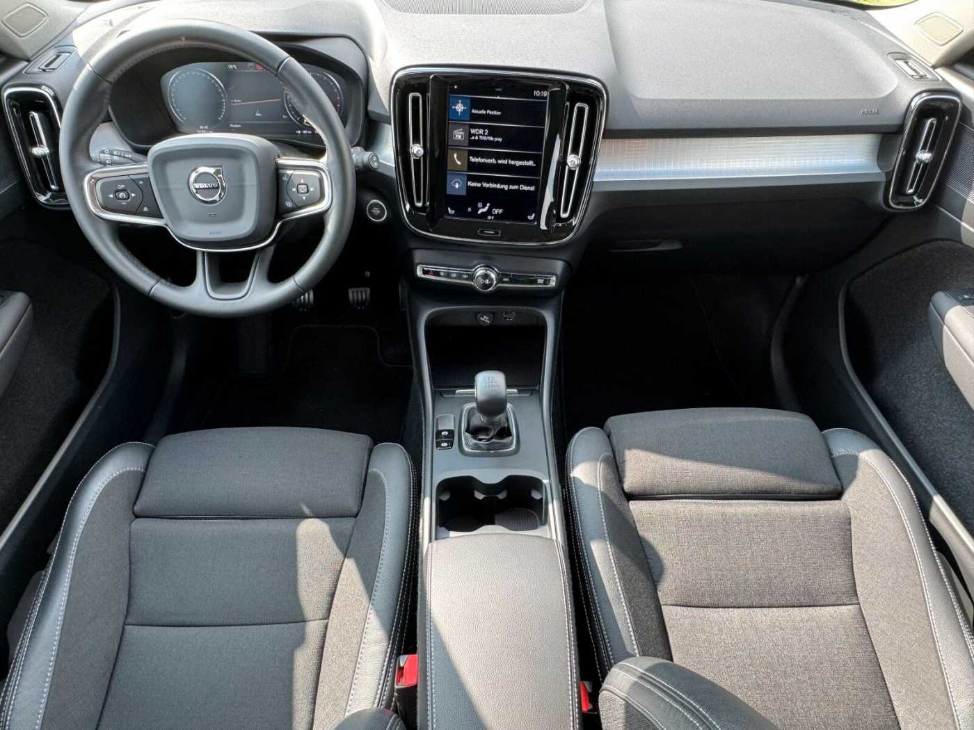 Volvo  T3 Momentum Pro
