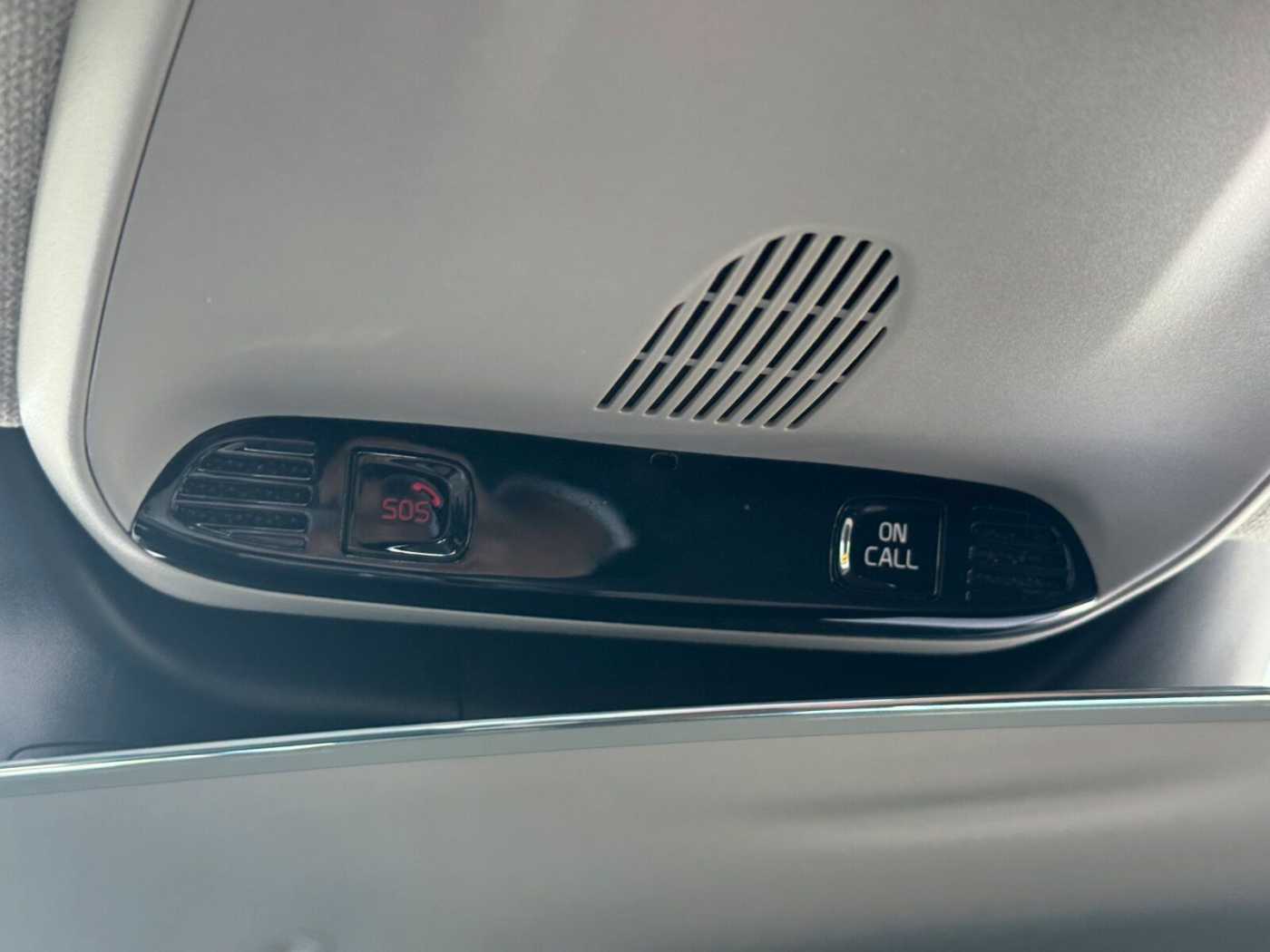 Volvo  T3 Momentum Pro