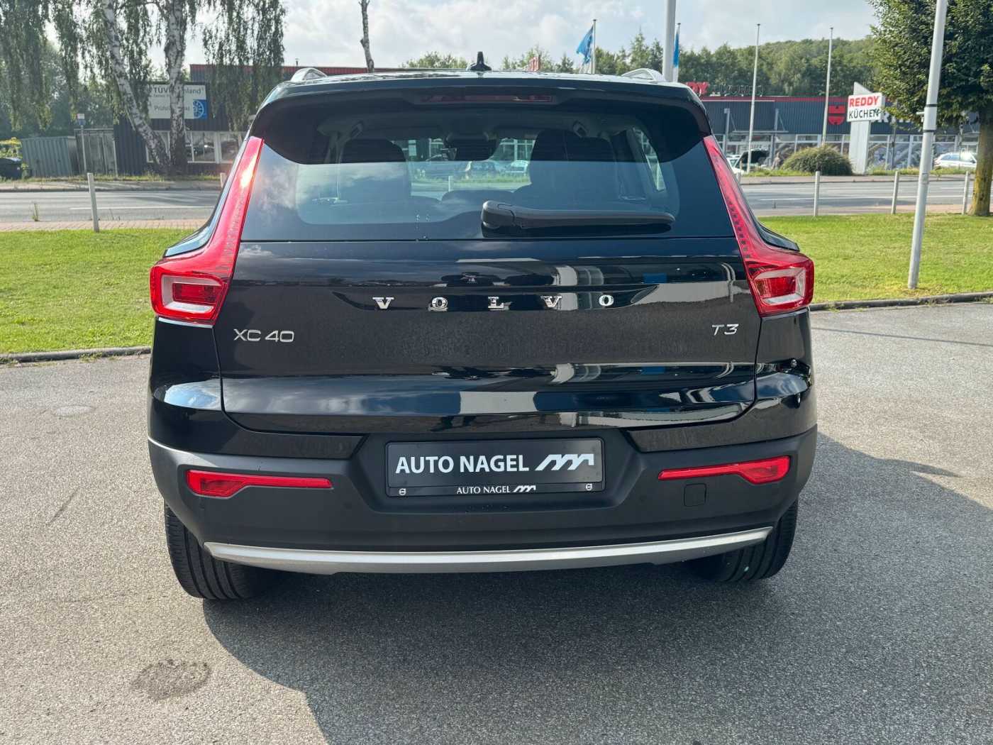 Volvo  T3 Momentum Pro