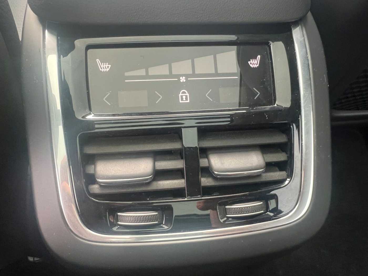 Volvo  T8 Ultra Bright | LUFT|PANO|MASSAGE