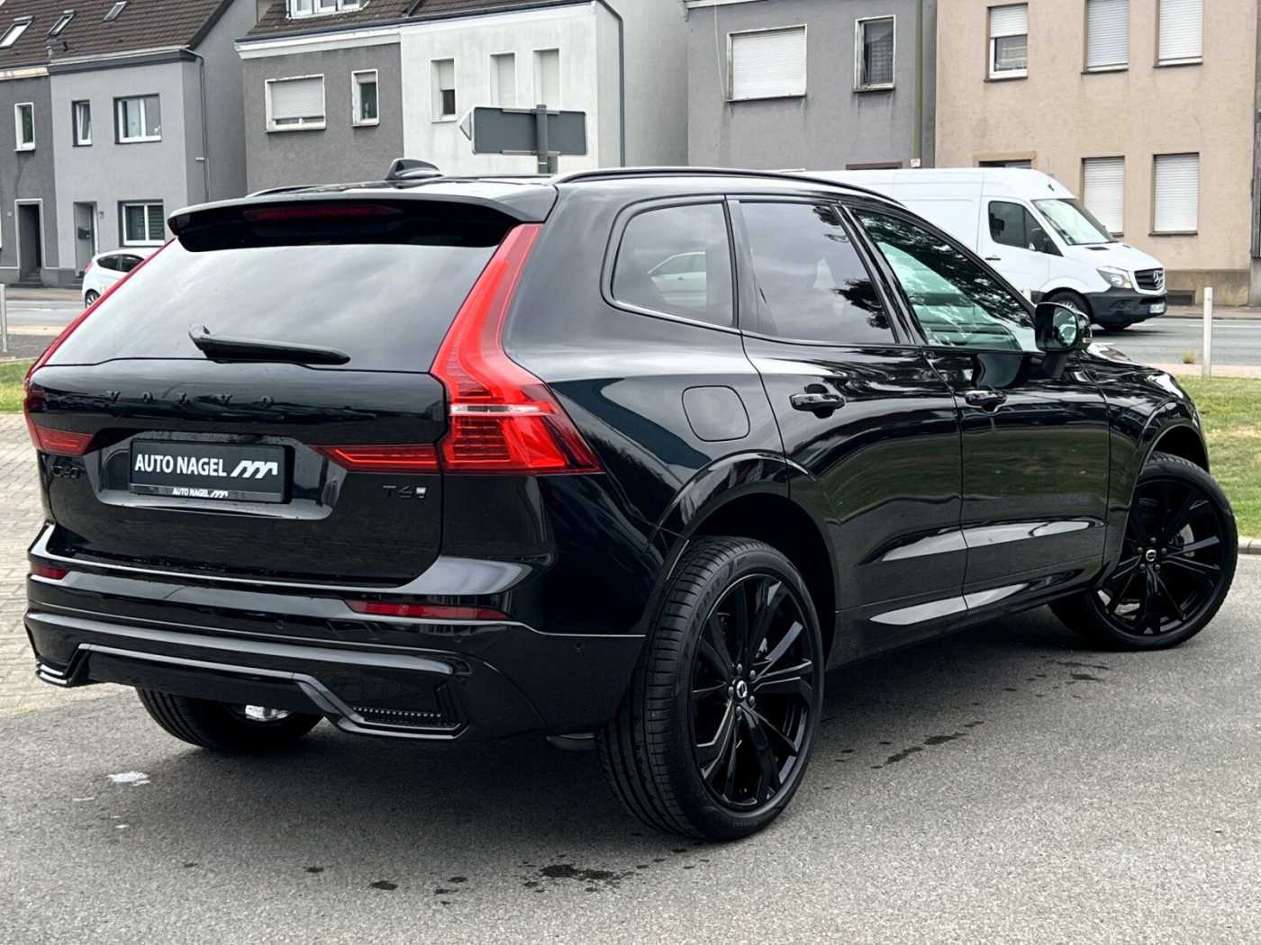 Volvo  T6 Plus Black Edition LUFT|HEADUP|HK|PILOT|