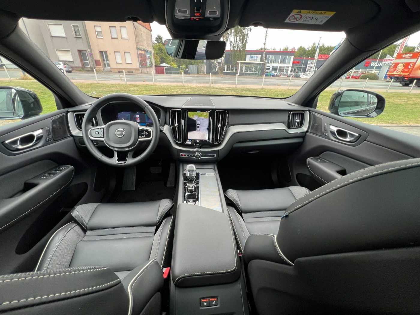 Volvo  T6 Plus Black Edition LUFT|HEADUP|HK|PILOT|