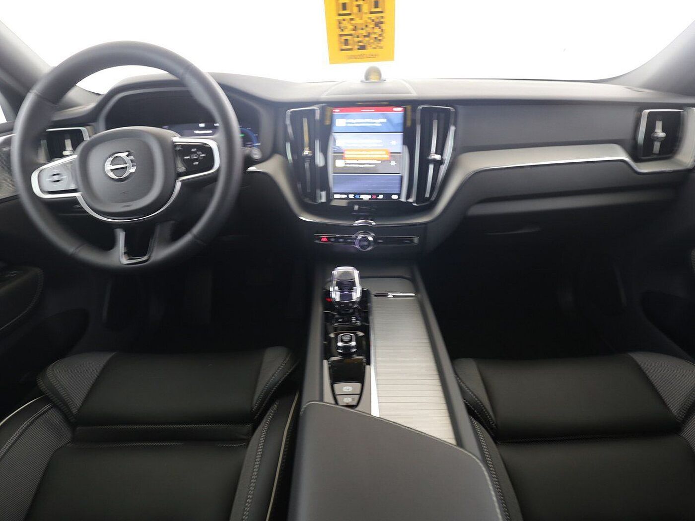 Volvo  T6 AWD Plus Black Edition B&W|LUFT|AHK|