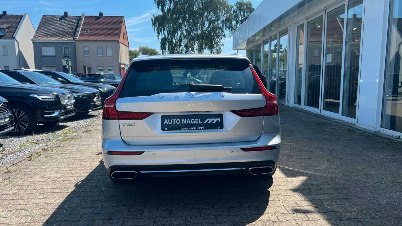 Volvo  Recharge T6 Core
