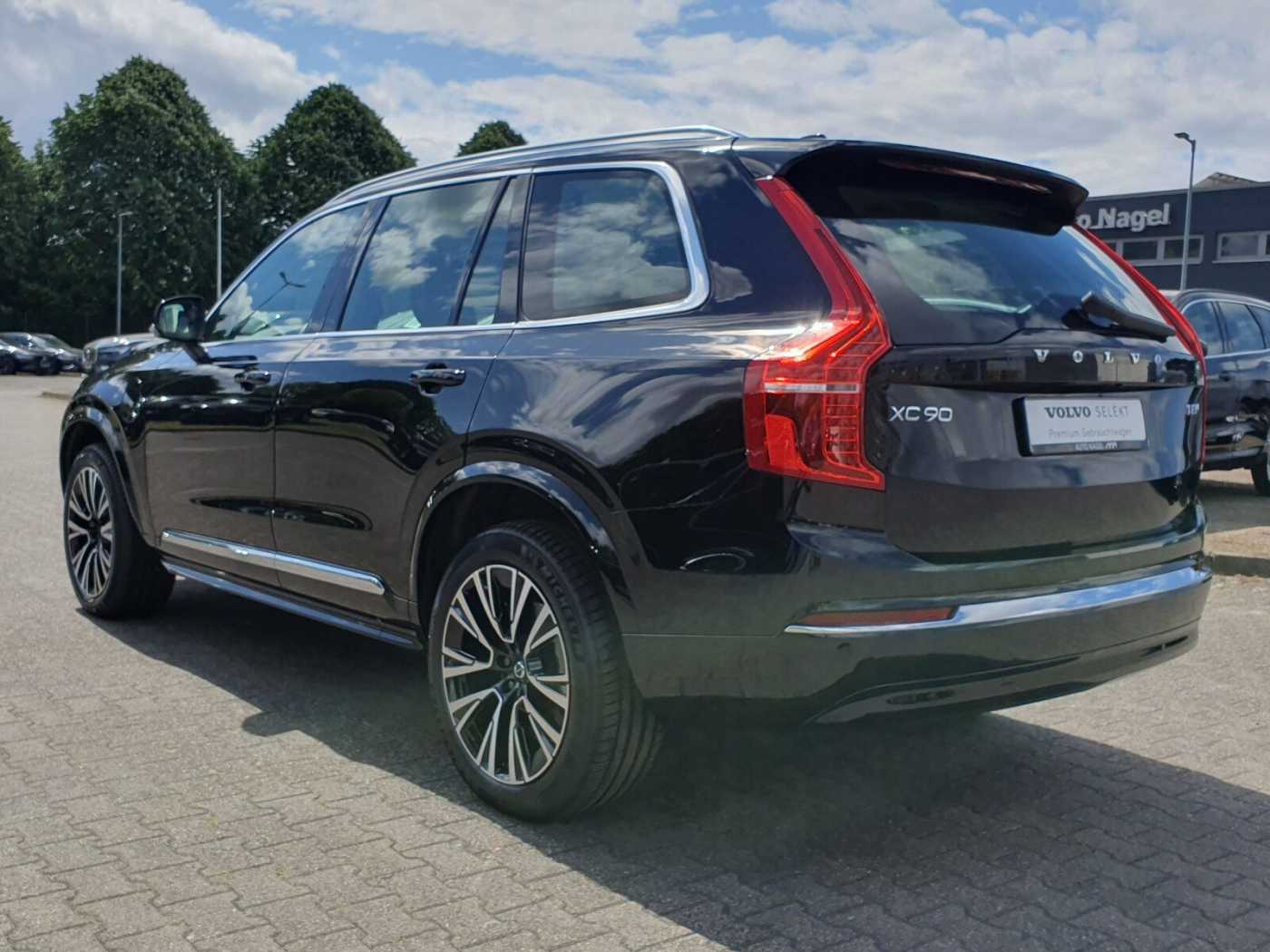 Volvo  Recharge T8 Ultra Bright | PANO | AUTOM.