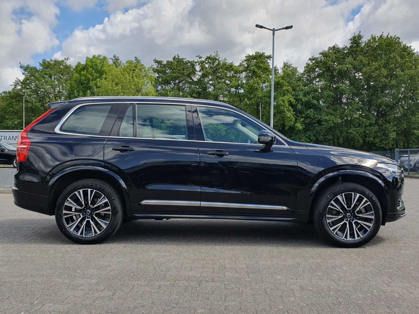 Volvo  Recharge T8 Ultra Bright | PANO | AUTOM.