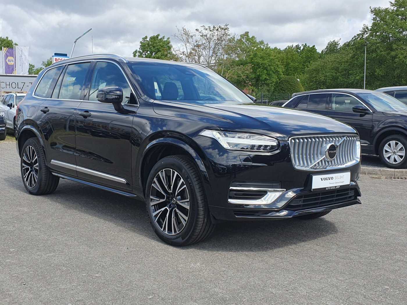 Volvo  Recharge T8 Ultra Bright | PANO | AUTOM.