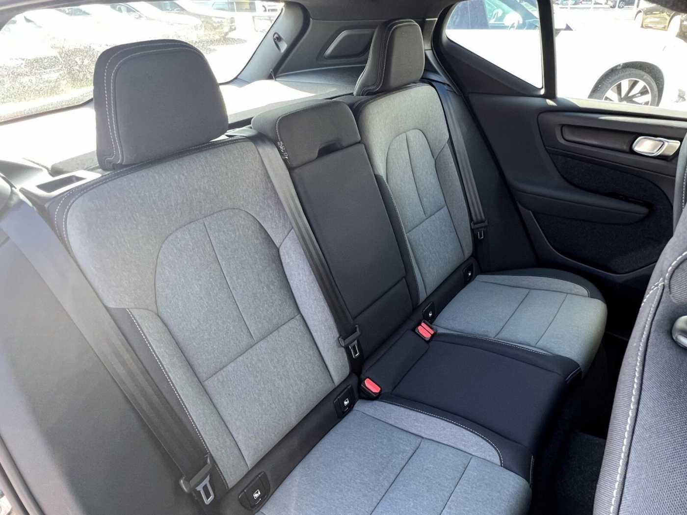Volvo  T4 Core