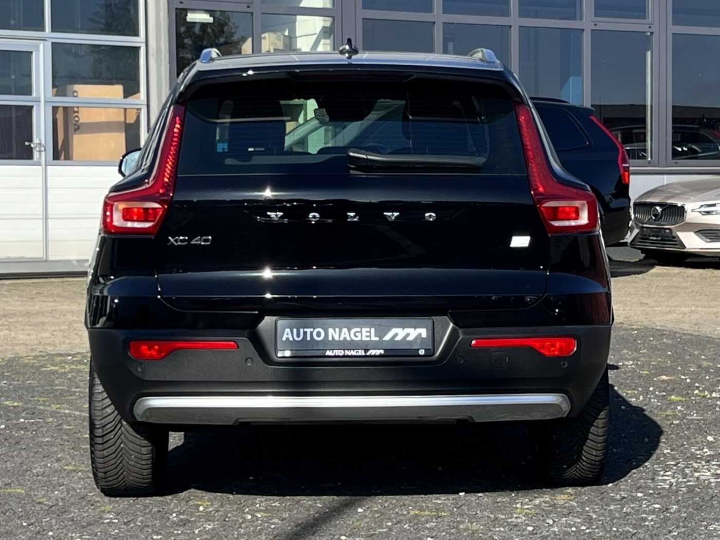 Volvo  T4 Core