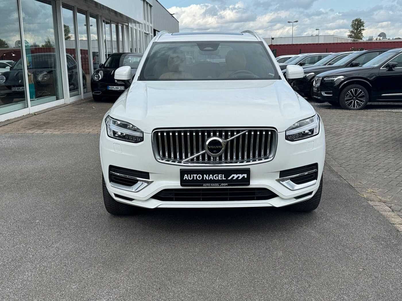 Volvo  T8 Ultimate Bright MASSAGE|PANO|AHK|360CAM