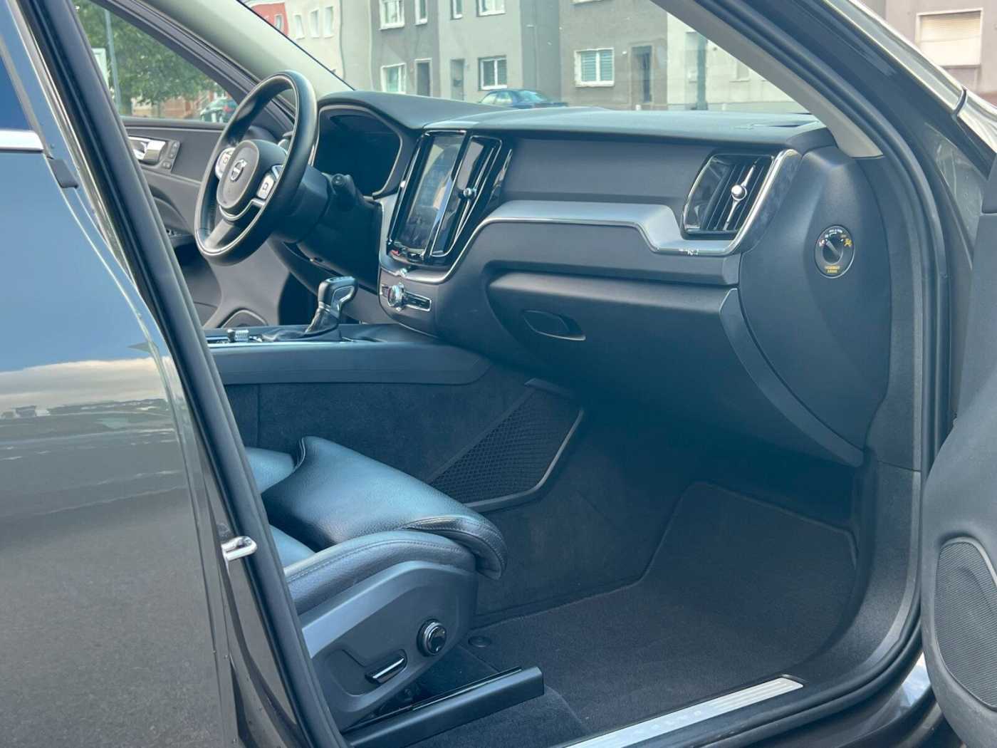 Volvo  D5 AWD Inscription