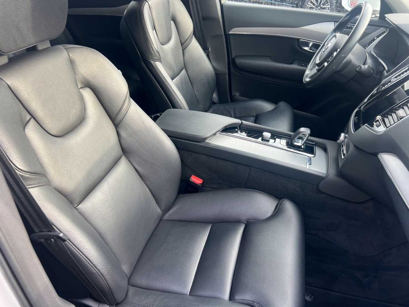 Volvo  T8 AWD Inscription Expr. AHK|PANO|FLED|el. S