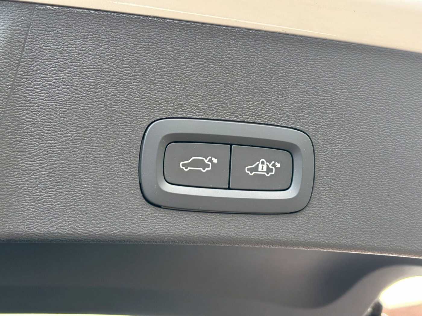 Volvo  Recharge Single Ultimate WINTER|SCHEIBEN|