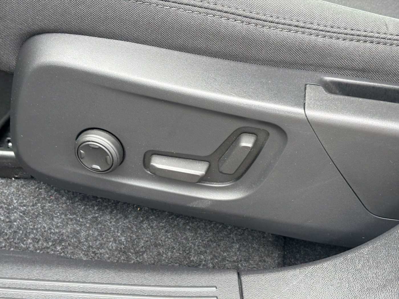 Volvo  Recharge Single Ultimate WINTER|SCHEIBEN|