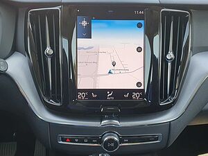 Volvo  D4 Momentum Pro Navi/Keyless-Start/Autom/BC