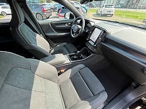Volvo  Single Range Extended Plus Black Edition