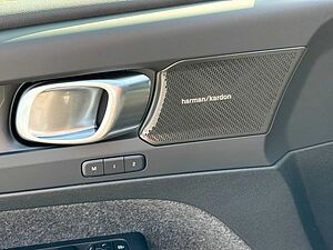 Volvo  Single Range Extended Plus Black Edition