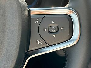 Volvo  Single Range Extended Plus Black Edition