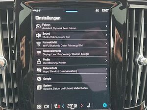 Volvo  Recharge T8 Ultimate Dark