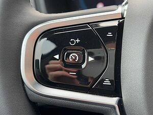 Volvo  Recharge T8 Plus Bright PANO|
