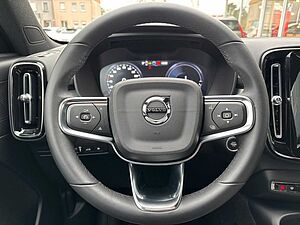 Volvo  T4 2WD Plus Bright Plug-In Navi/Standheizun