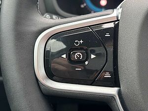 Volvo  Recharge T6 Plus Dark PANO|