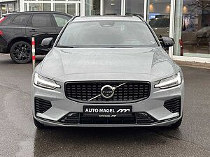 Volvo  Recharge T6 Plus Dark PANO|