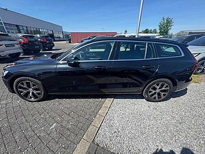 Volvo  B4 Autom. Core Keyless-Start/Klima/LED/eSitz