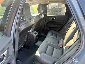 Volvo  Recharge T6 Plus Dark H&K SOUND|LENKRADHEIZ