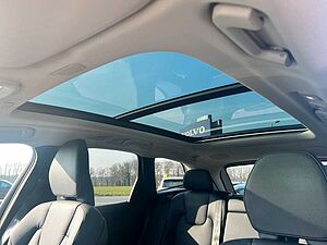 Volvo  Recharge T6 Plus Dark H&K SOUND|LENKRADHEIZ